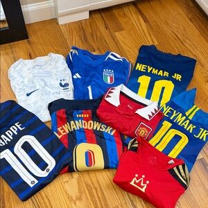 Kids Soccer Jerseys Set of 8